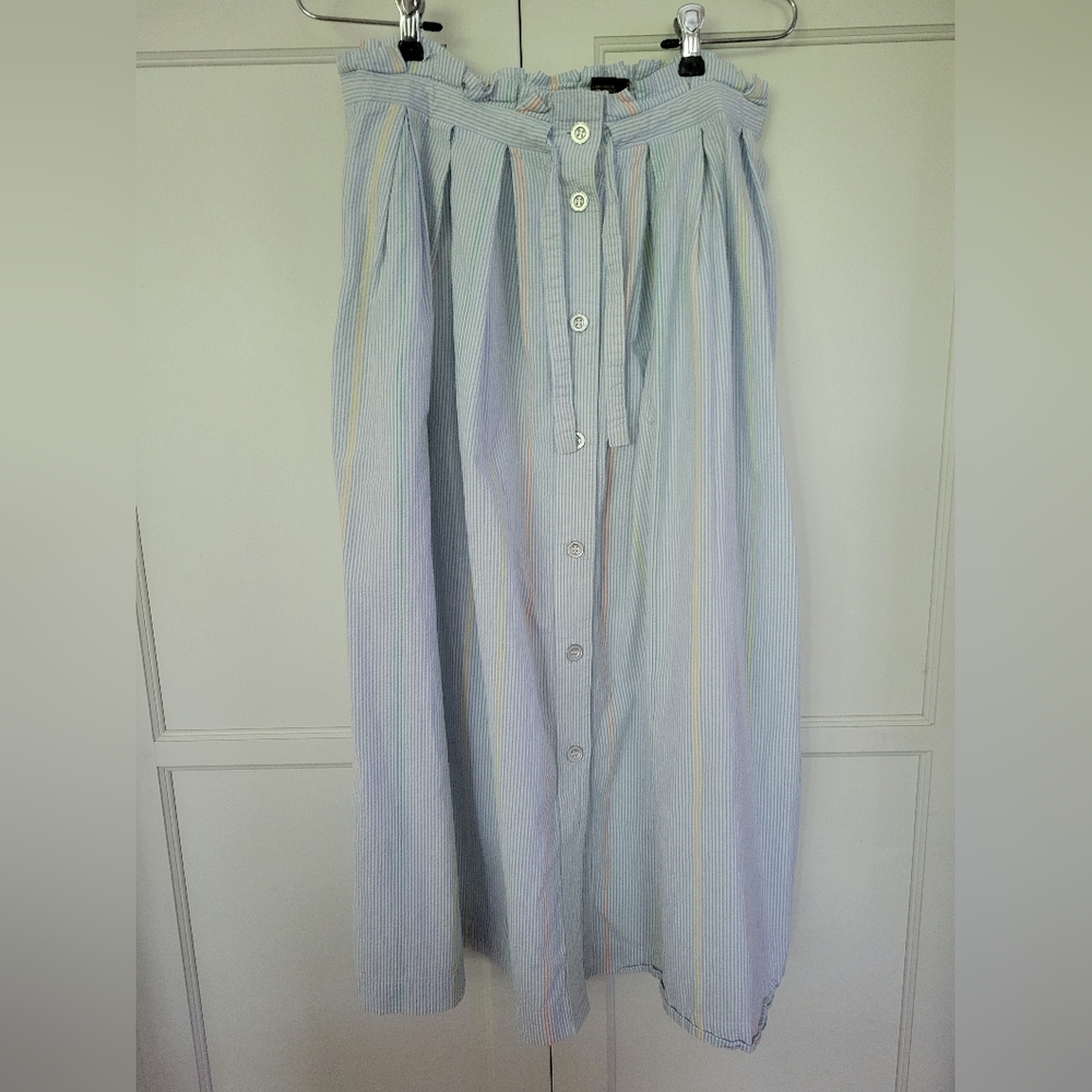 Vintage Striped Seersucker Blue and White Pleated Midi Skirt By Lizsport